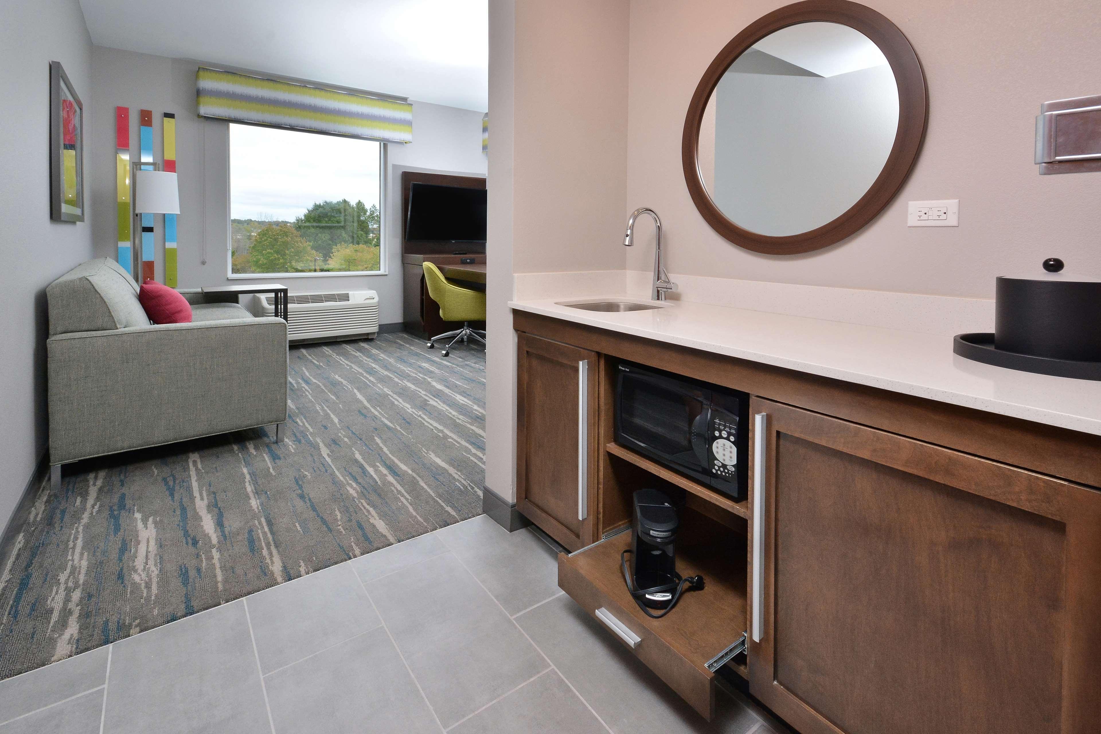 Hampton Inn & Suites Charlotte North I 485 Exterior foto