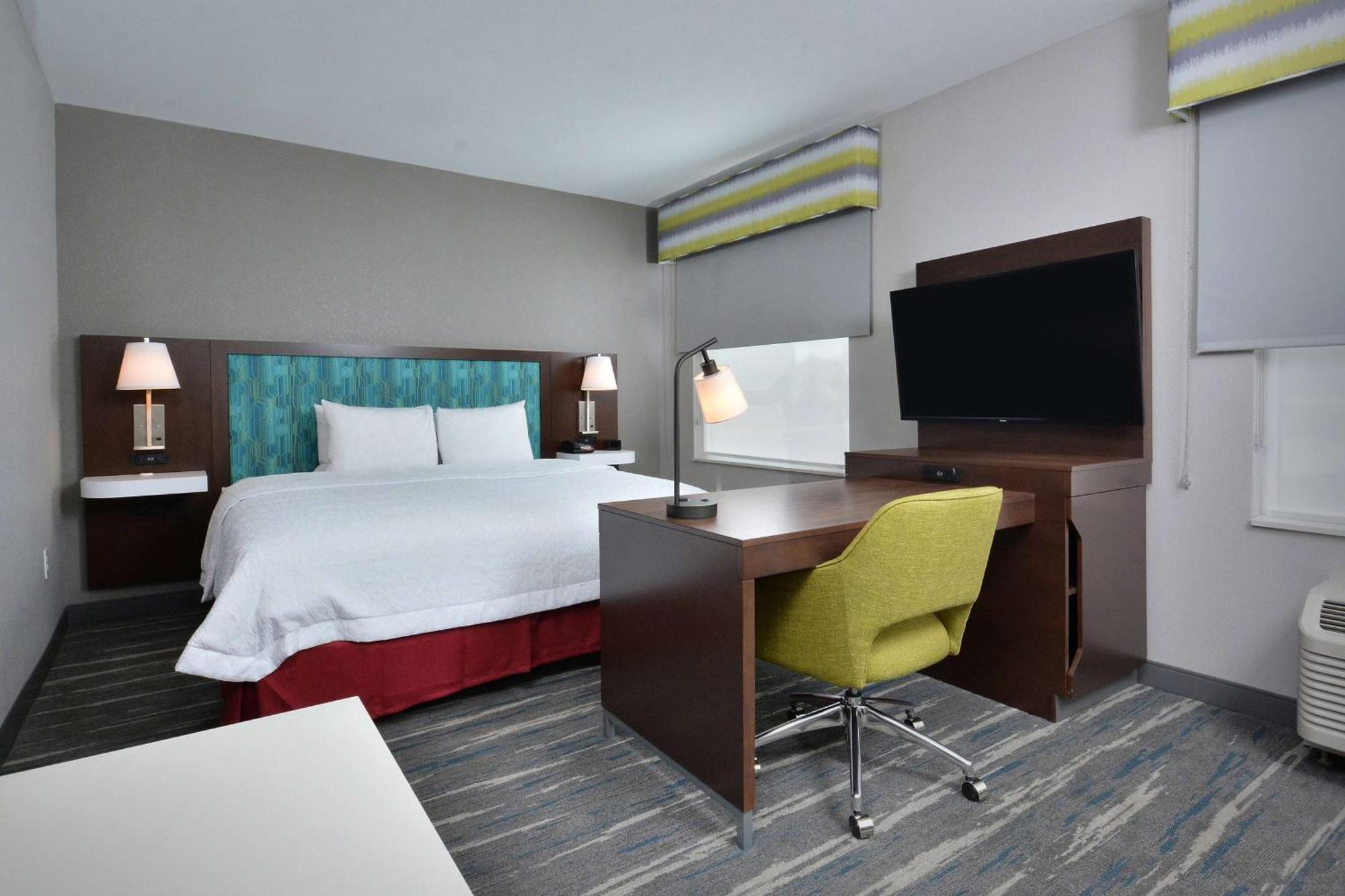 Hampton Inn & Suites Charlotte North I 485 Exterior foto