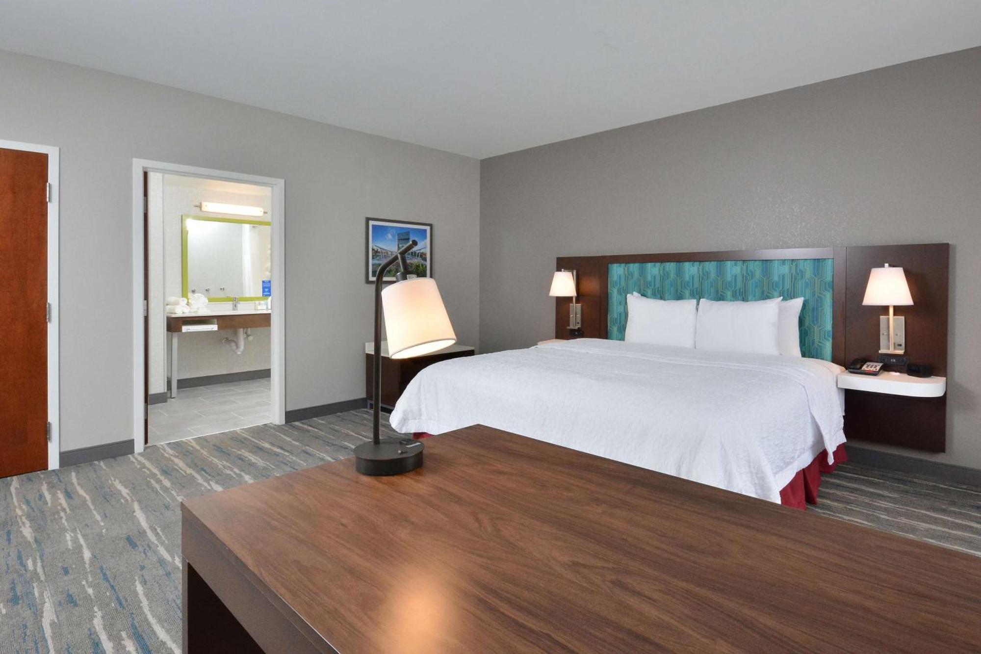 Hampton Inn & Suites Charlotte North I 485 Exterior foto